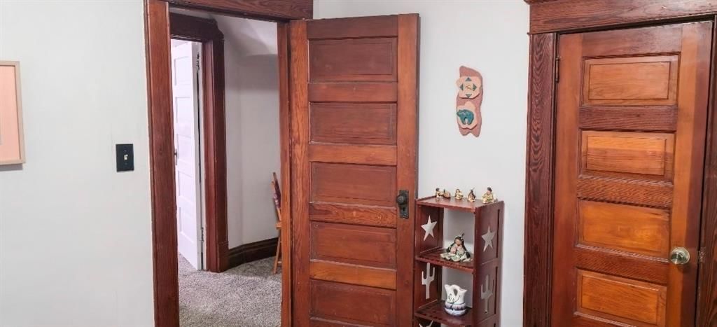 1034 S Hickory Street — photo 44