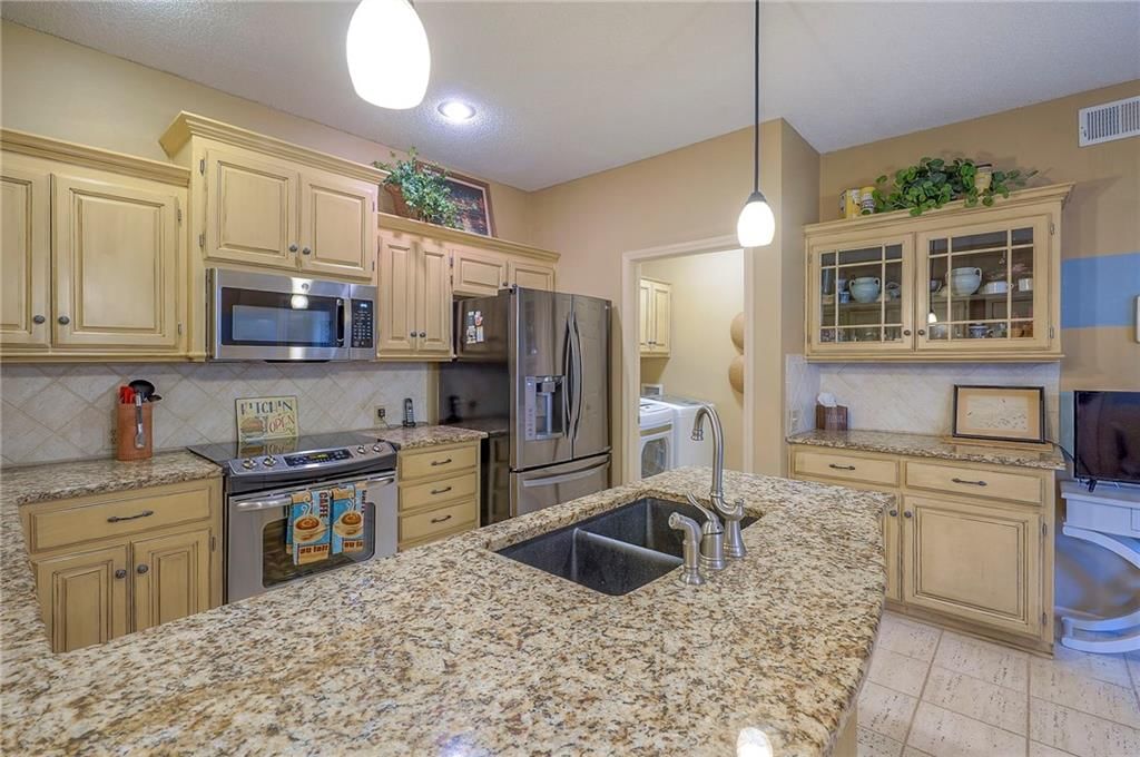 6403 W 144th Street — photo 12