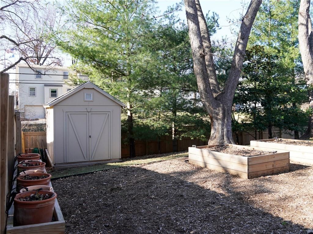 9716 Outlook Drive — photo 33