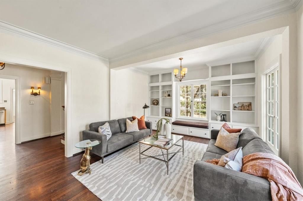 1205 W 60th Terrace — photo 7