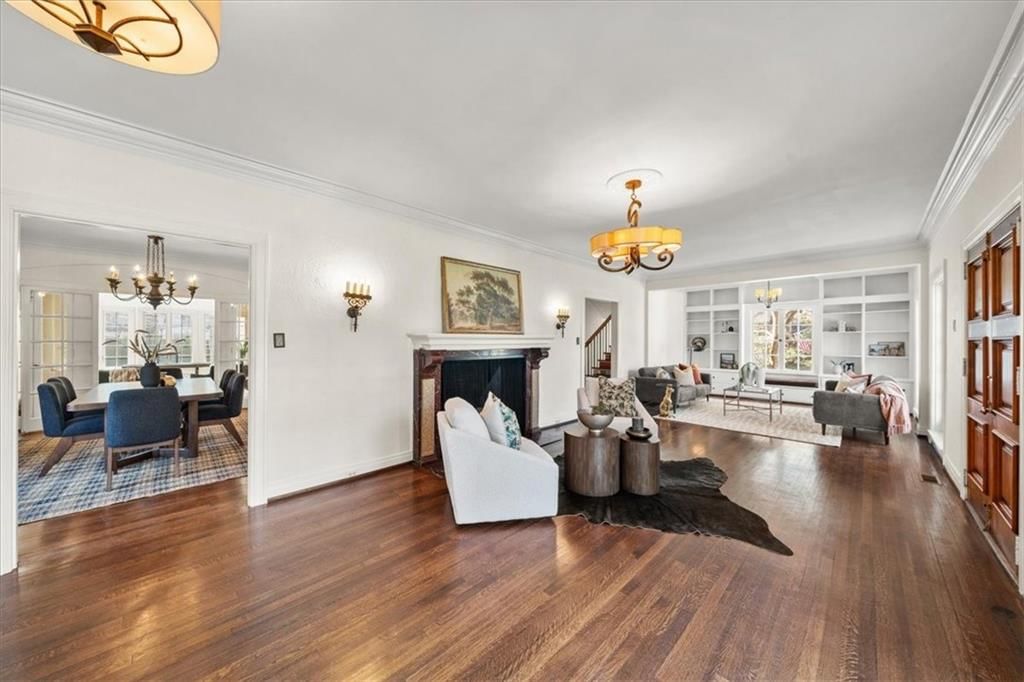 1205 W 60th Terrace — photo 10