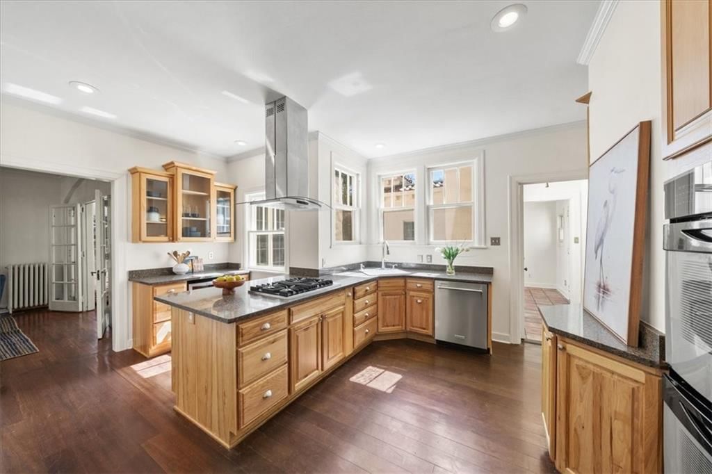 1205 W 60th Terrace — photo 15