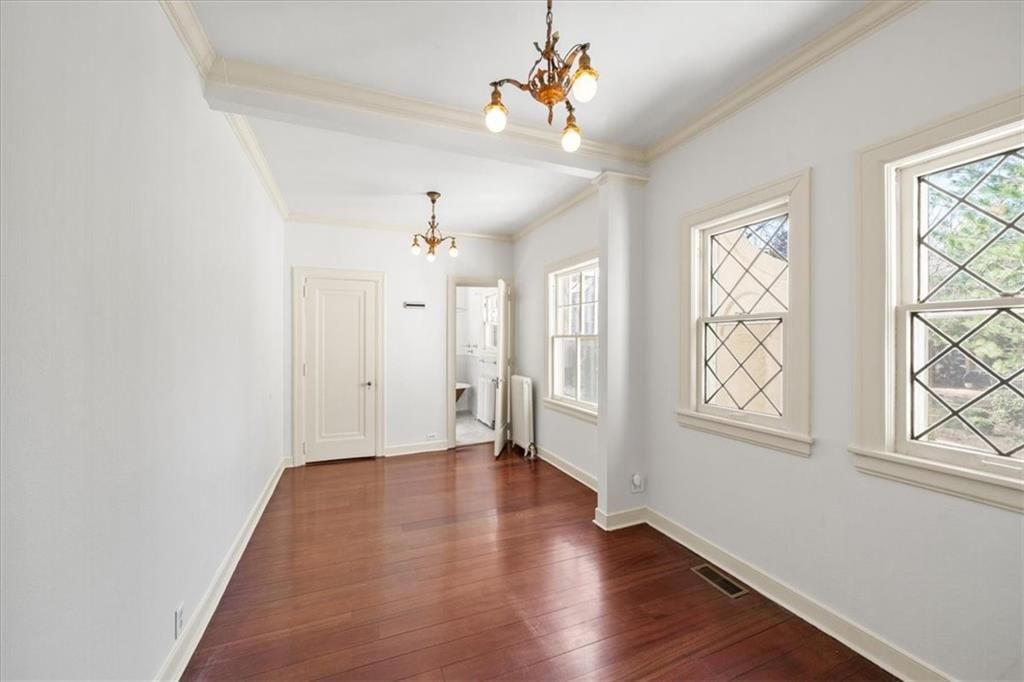1205 W 60th Terrace — photo 17