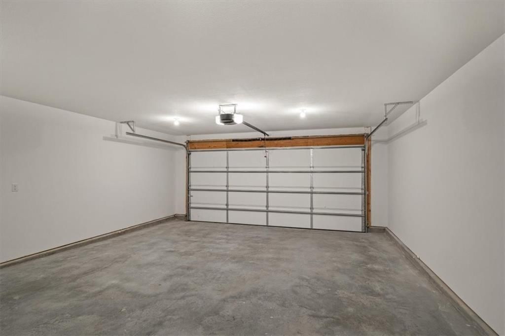 305 S Jefferson Street — photo 24