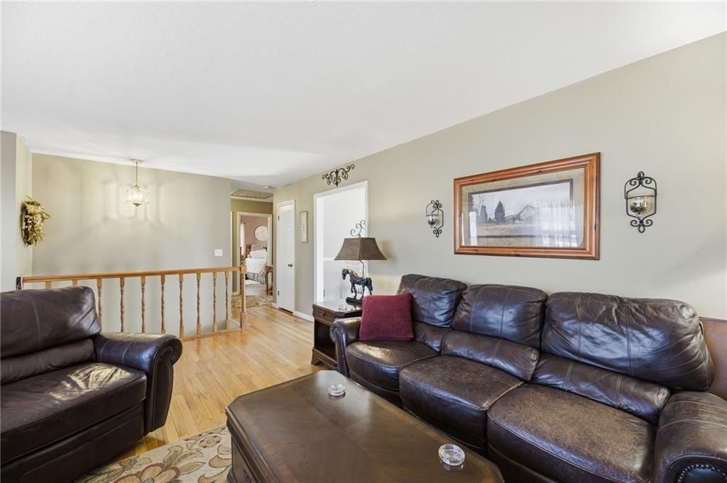 6018 Richards Drive — photo 7