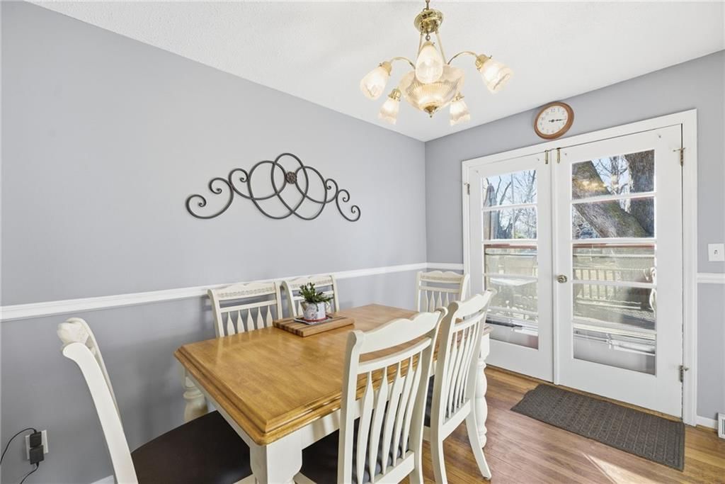 6018 Richards Drive — photo 10