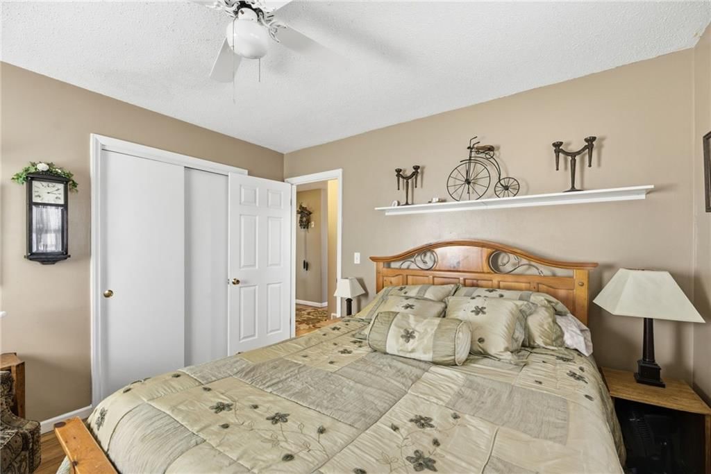 6018 Richards Drive — photo 19