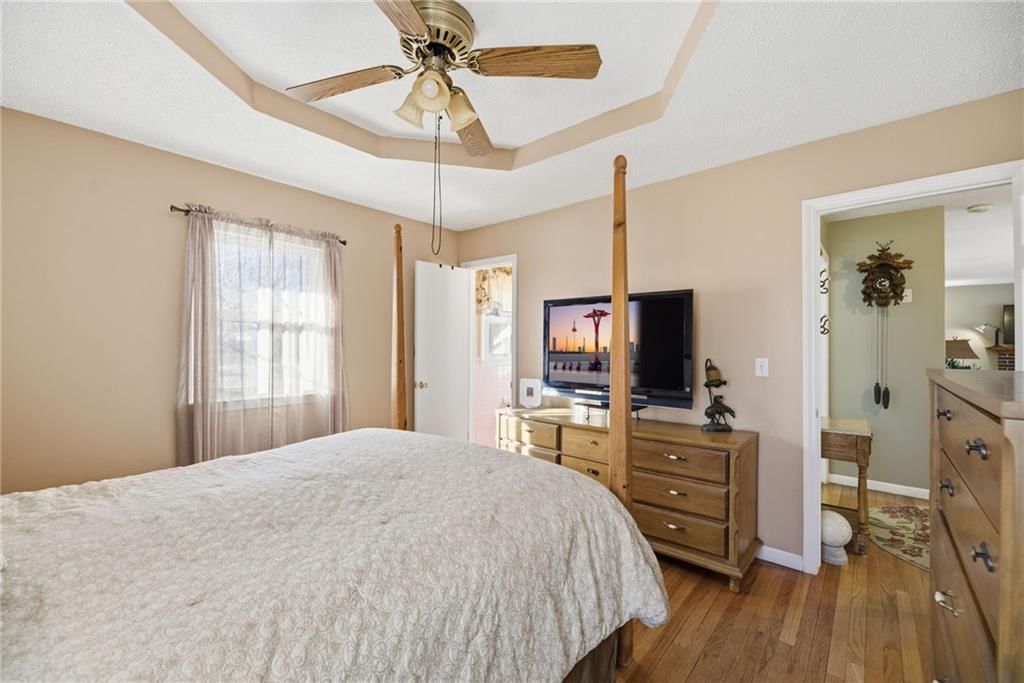 6018 Richards Drive — photo 22