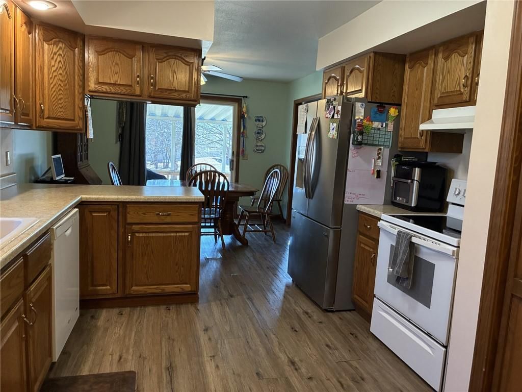 1108 W Maple Terrace — photo 10