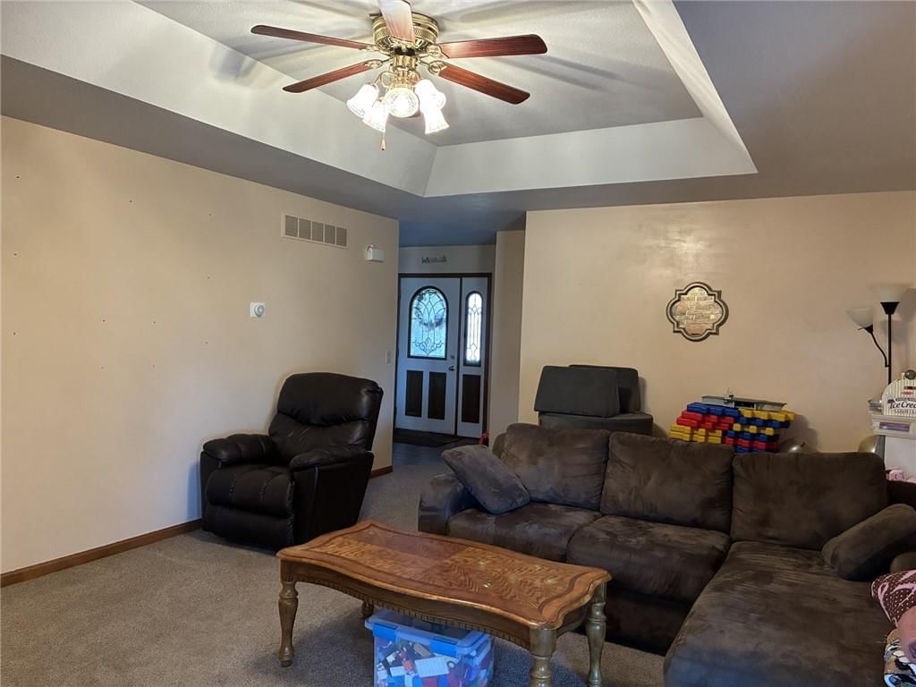1108 W Maple Terrace — photo 14