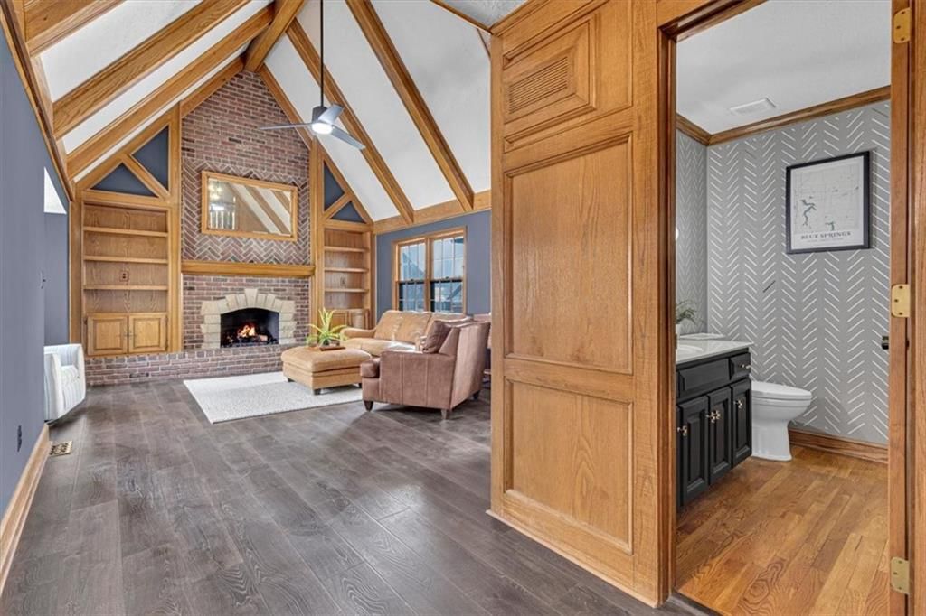 1308 NE Sunny Creek Lane — photo 7