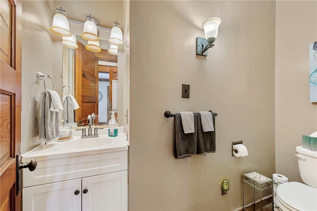 3132 Summit Street — photo 36