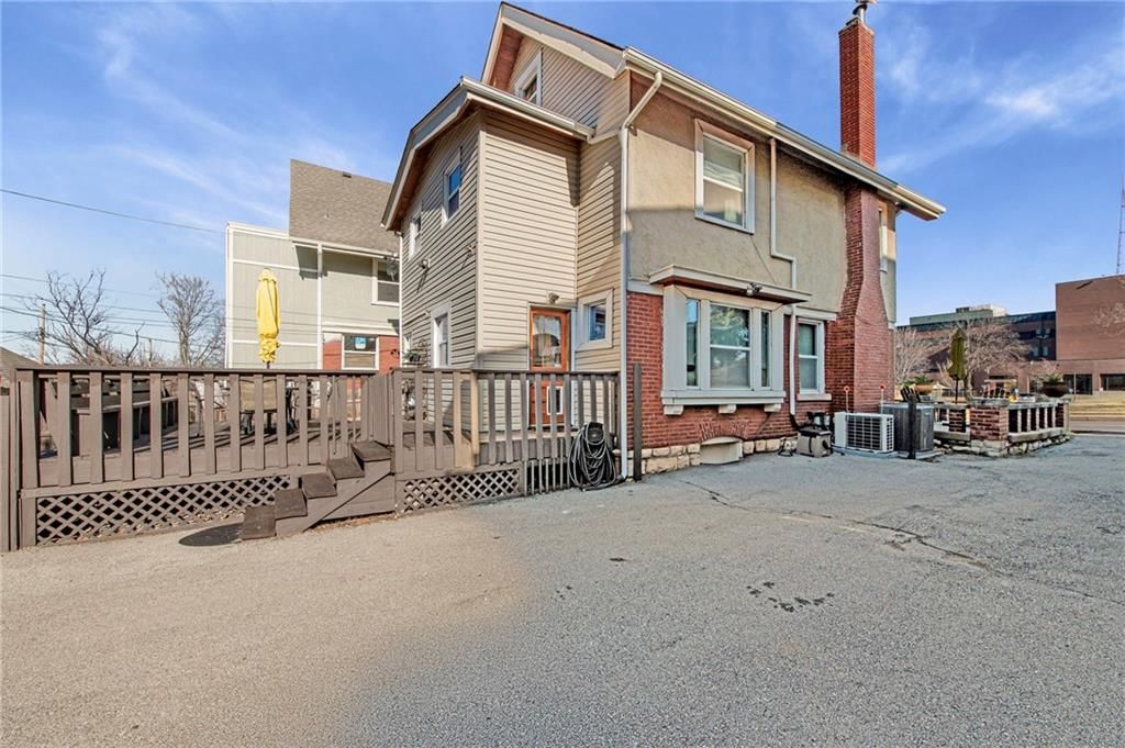 3132 Summit Street — photo 45