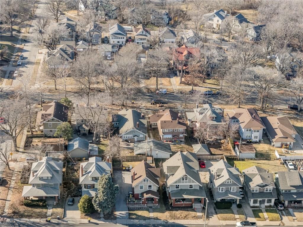 3132 Summit Street — photo 66