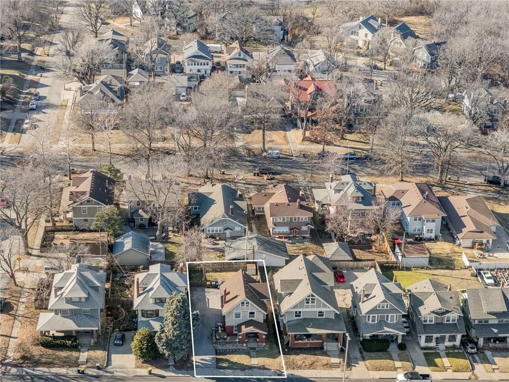 3132 Summit Street — photo 67
