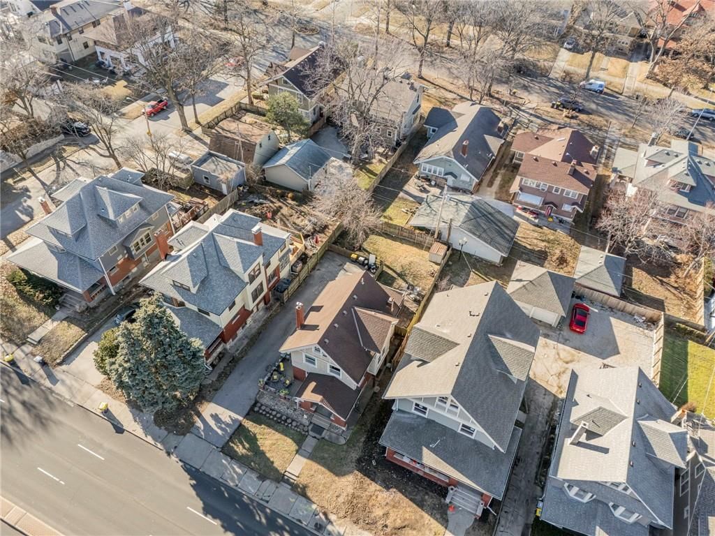 3132 Summit Street — photo 70