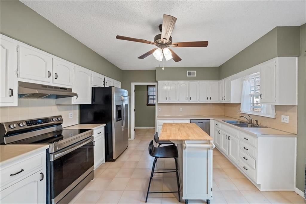 405 NE Dogwood Lane — photo 14
