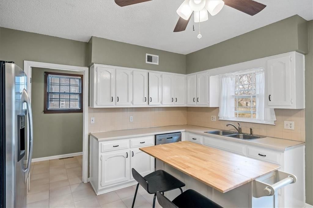 405 NE Dogwood Lane — photo 15