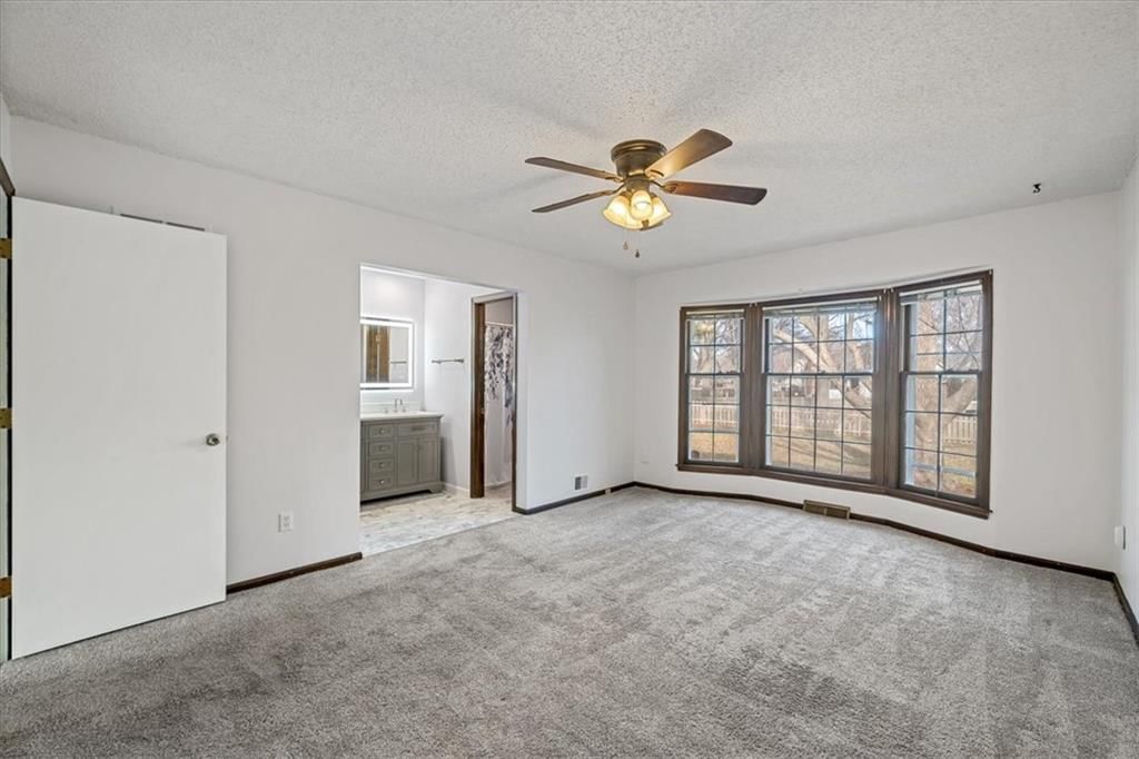 405 NE Dogwood Lane — photo 20