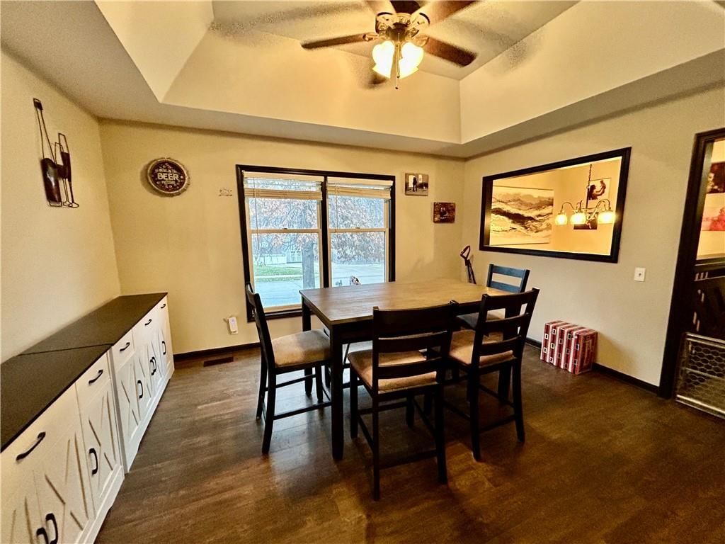 4402 Rainbow Court — photo 8