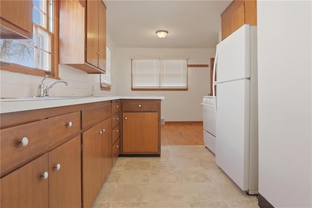 1029 Highland Drive — photo 5