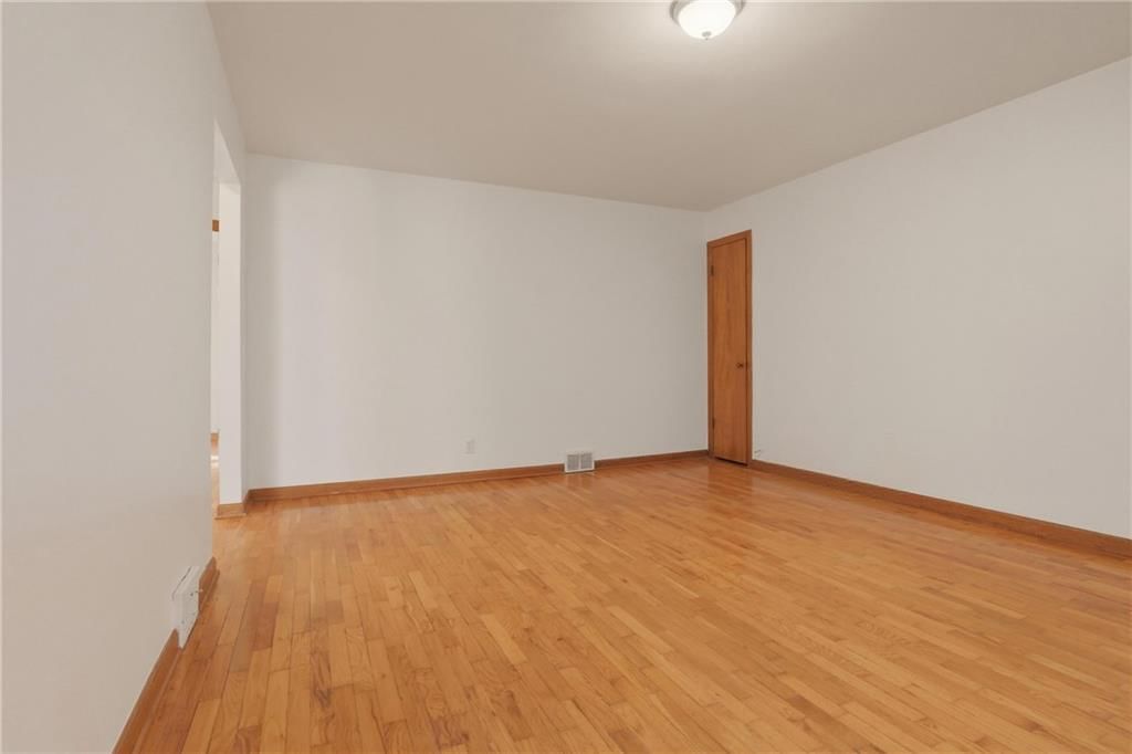 1029 Highland Drive — photo 8