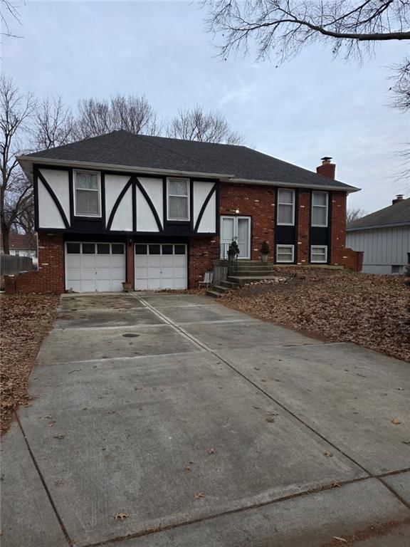 5711 Westgate Street, Shawnee, KS
