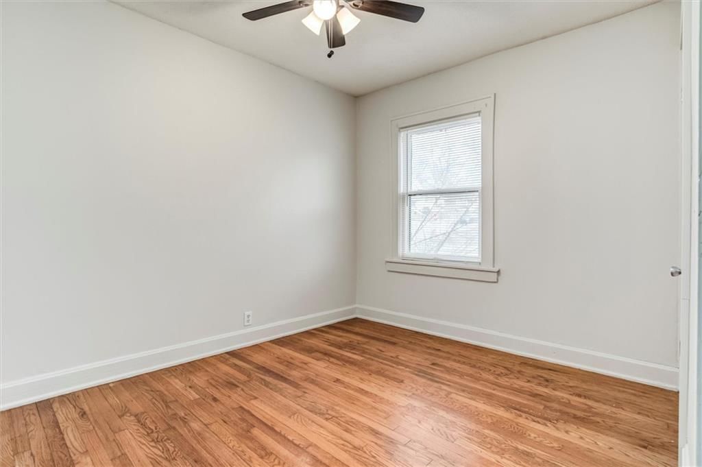 3225 E 60th Street — photo 15