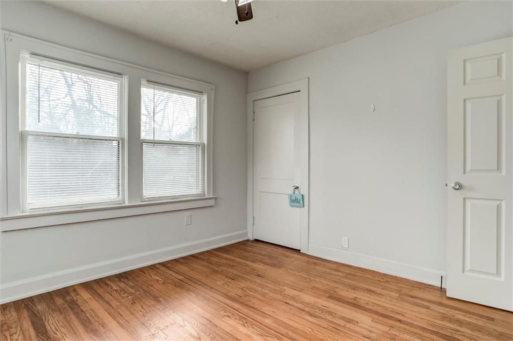 3225 E 60th Street — photo 19