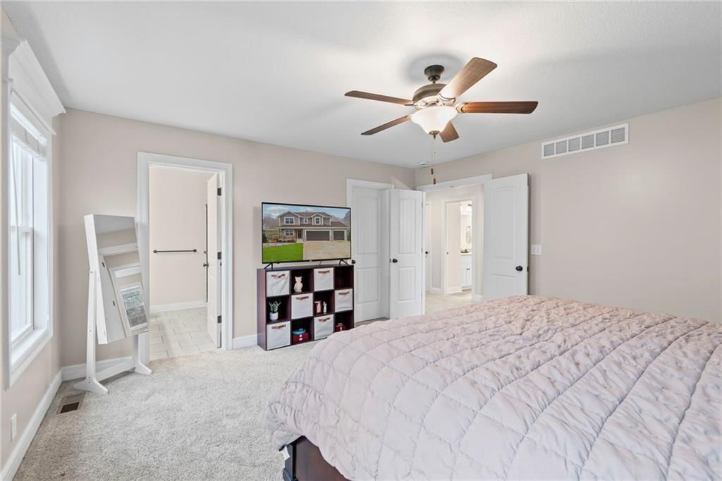 2413 SE Creek Ridge Court — photo 19