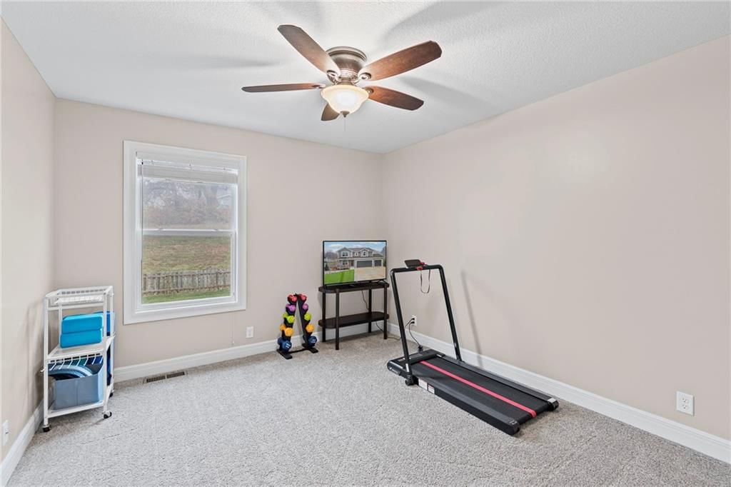 2413 SE Creek Ridge Court — photo 29