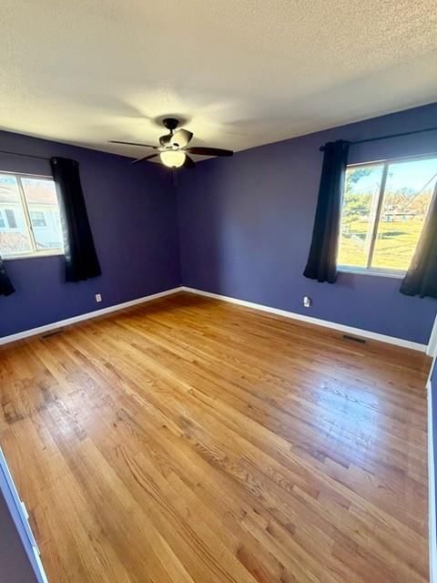 5403 Cypress Avenue — photo 8