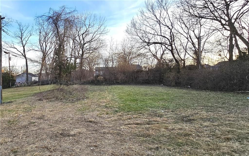 4285 E 61st Street — photo 15