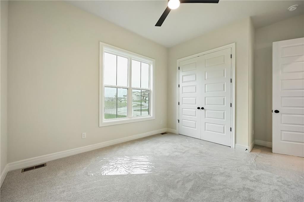 300 NW Earle Lane — photo 18
