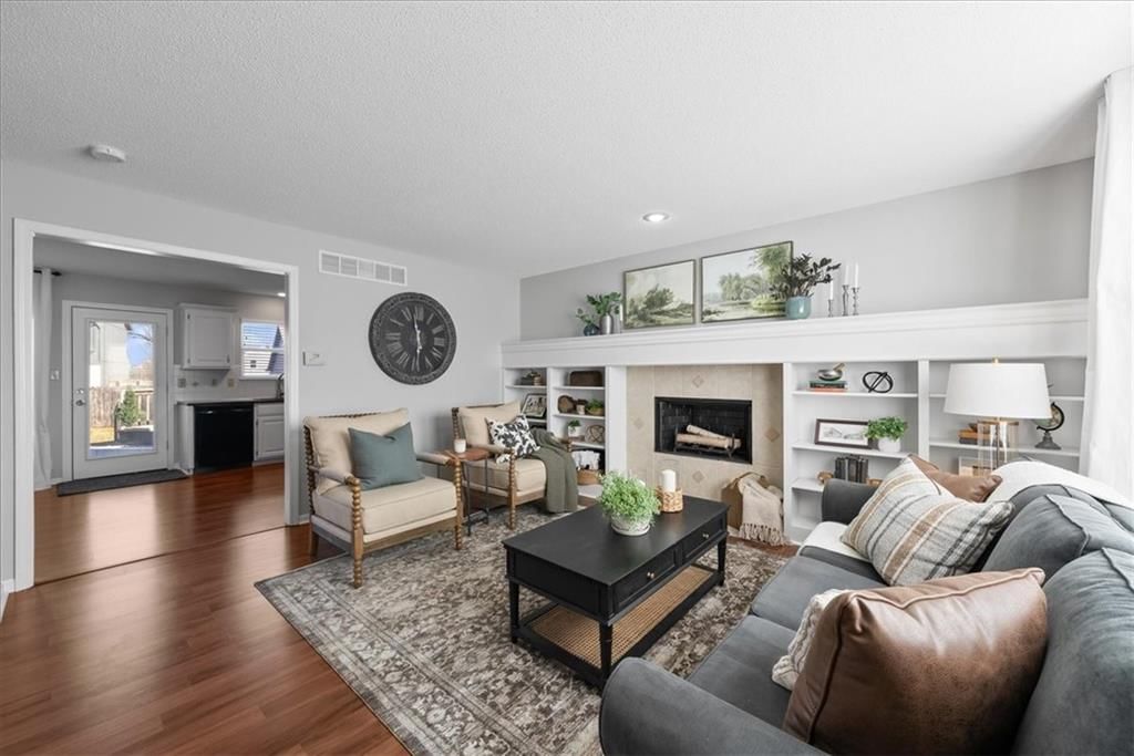 916 E Witch Hollow Street — photo 3