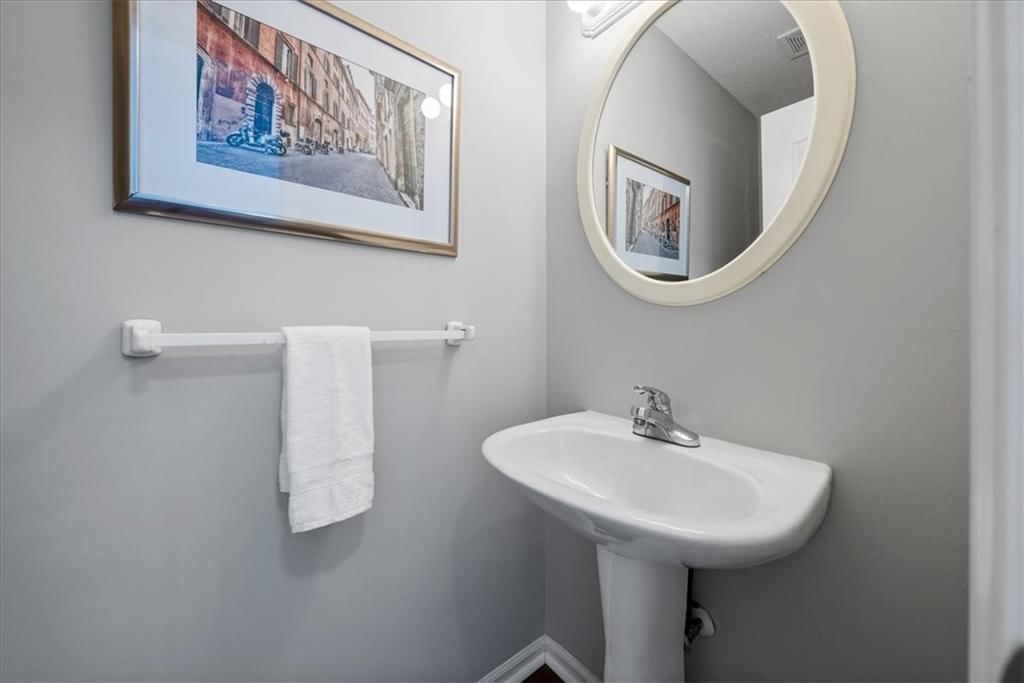 916 E Witch Hollow Street — photo 10