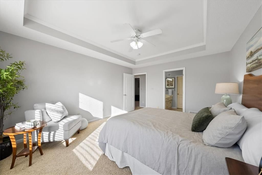 916 E Witch Hollow Street — photo 15