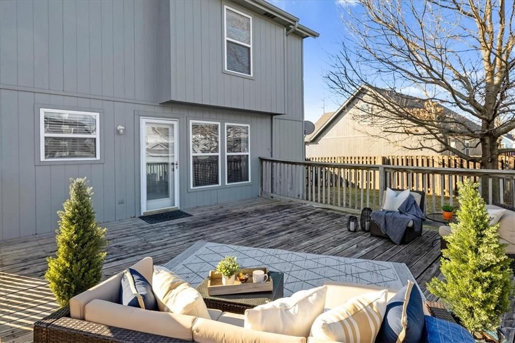916 E Witch Hollow Street — photo 23
