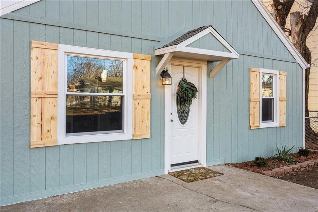 1005 E Walnut Street — photo 3