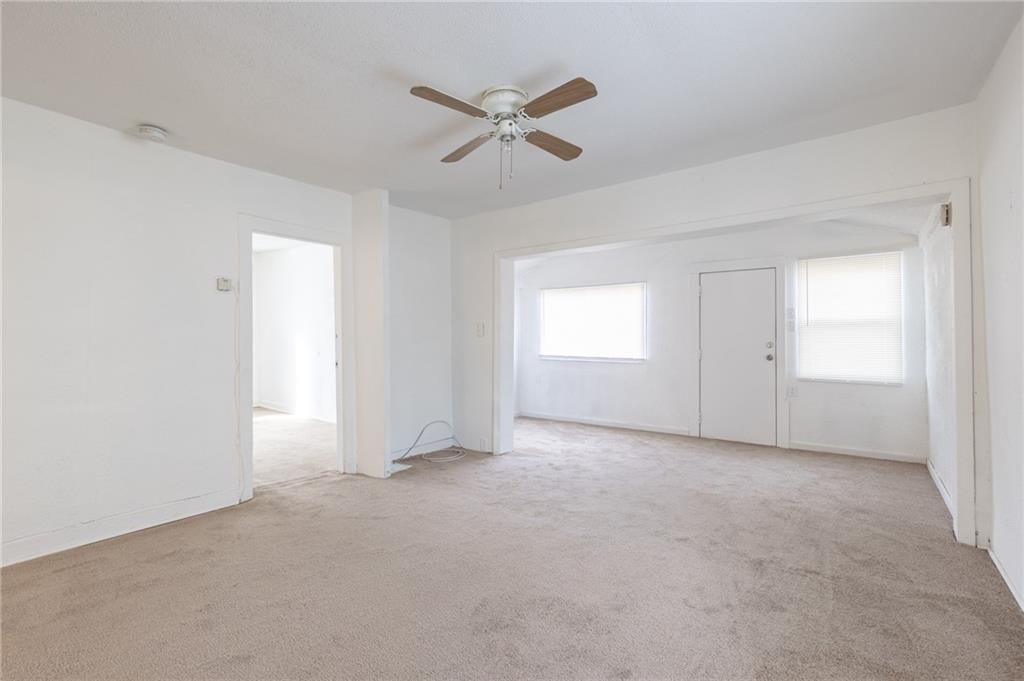 4411 Monroe Avenue — photo 7
