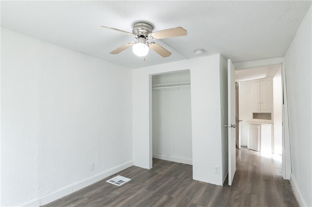4411 Monroe Avenue — photo 16