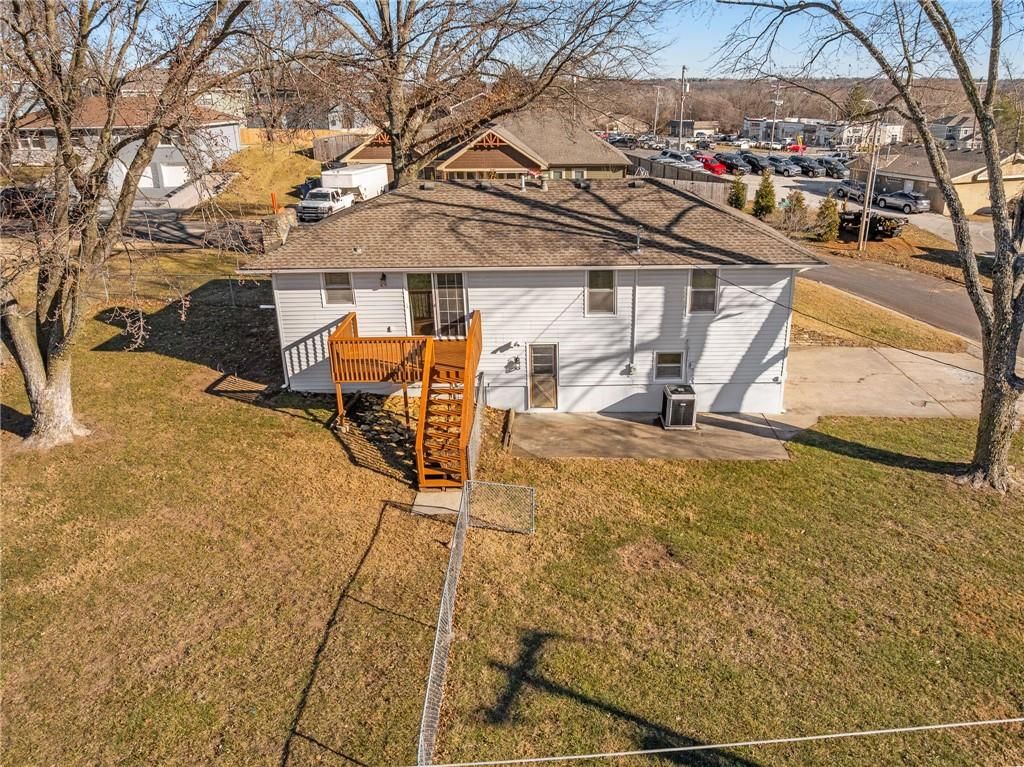 8590 Wycoff Drive — photo 21