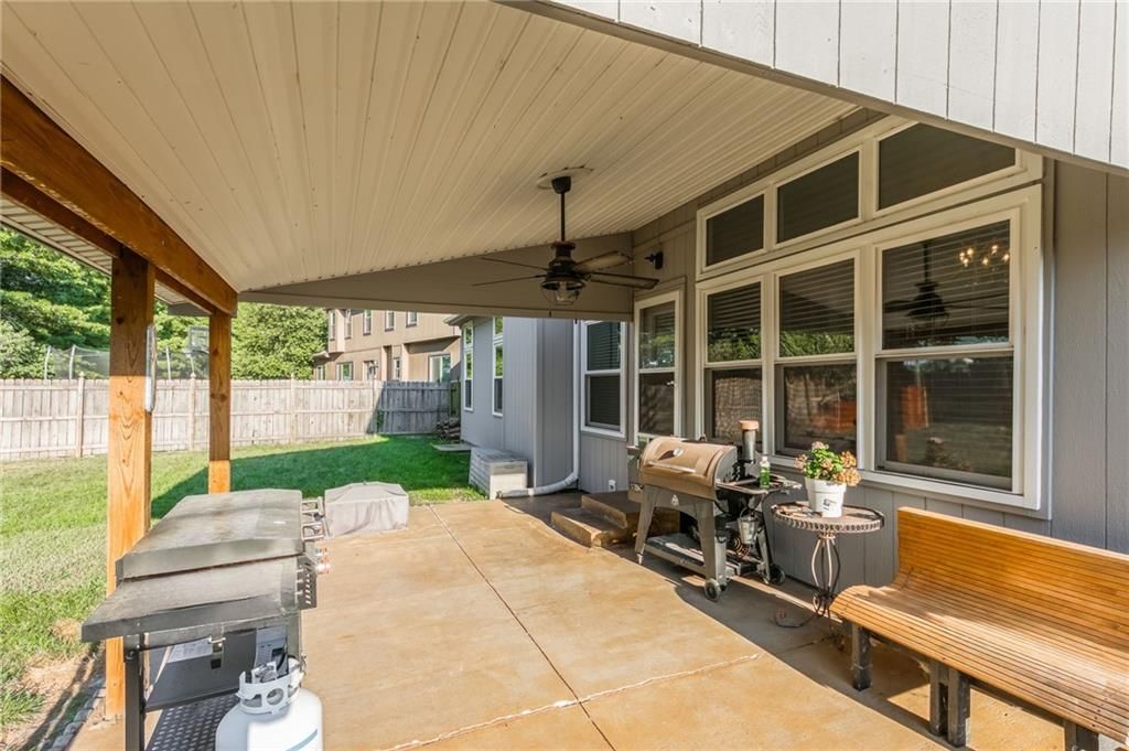 3764 SW Boulder Drive — photo 4