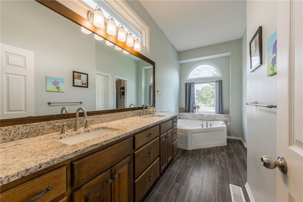 3764 SW Boulder Drive — photo 20