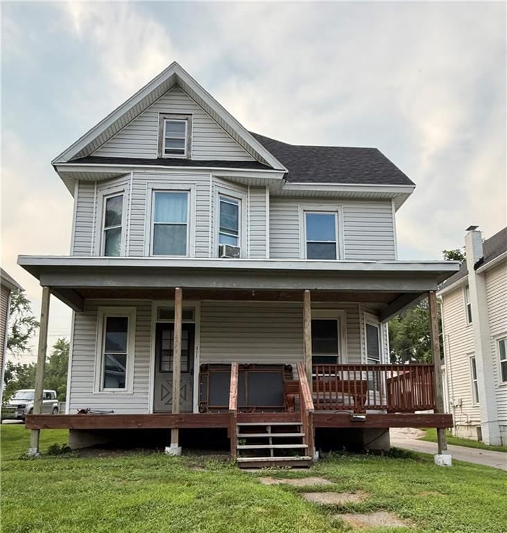 311 W 1ST Street, Maryville, MO