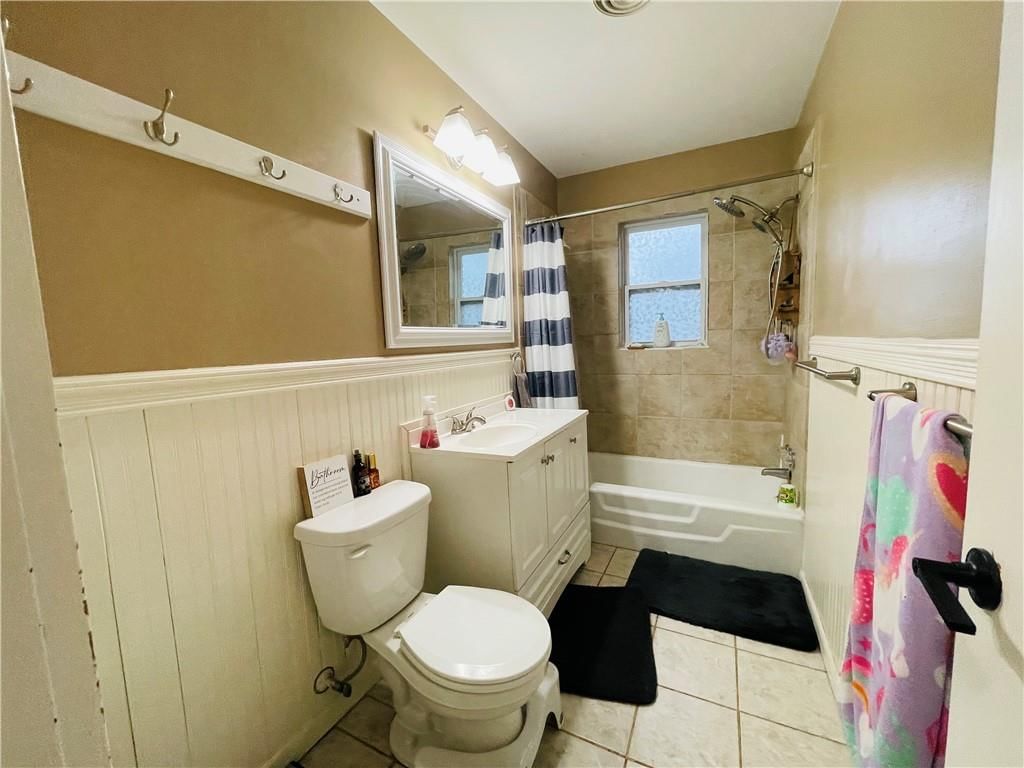 209 NW 15th Street — photo 9
