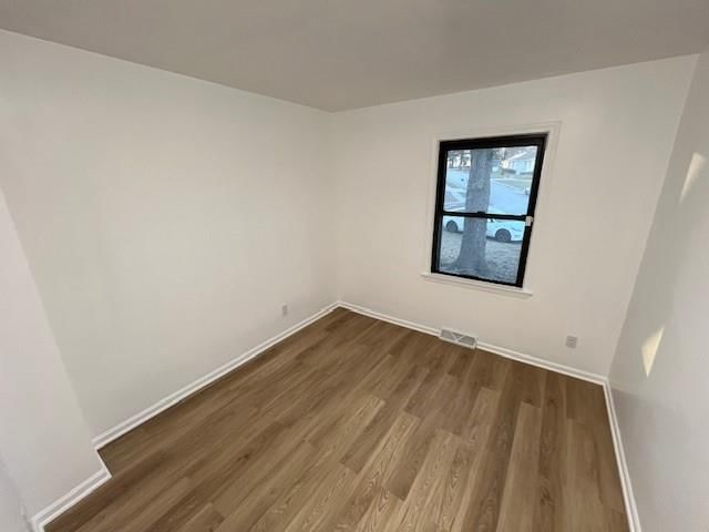 1111 SW Mission Place — photo 8