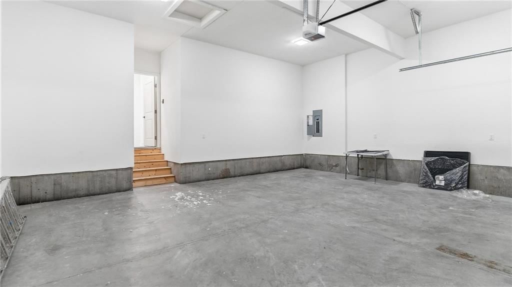 223 E Mill Avenue — photo 19