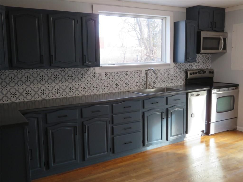 411 W Lake Street — photo 10