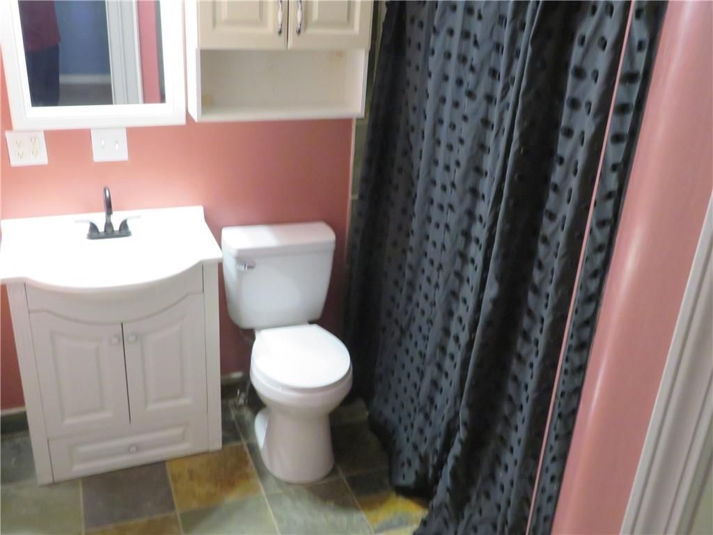 411 W Lake Street — photo 16